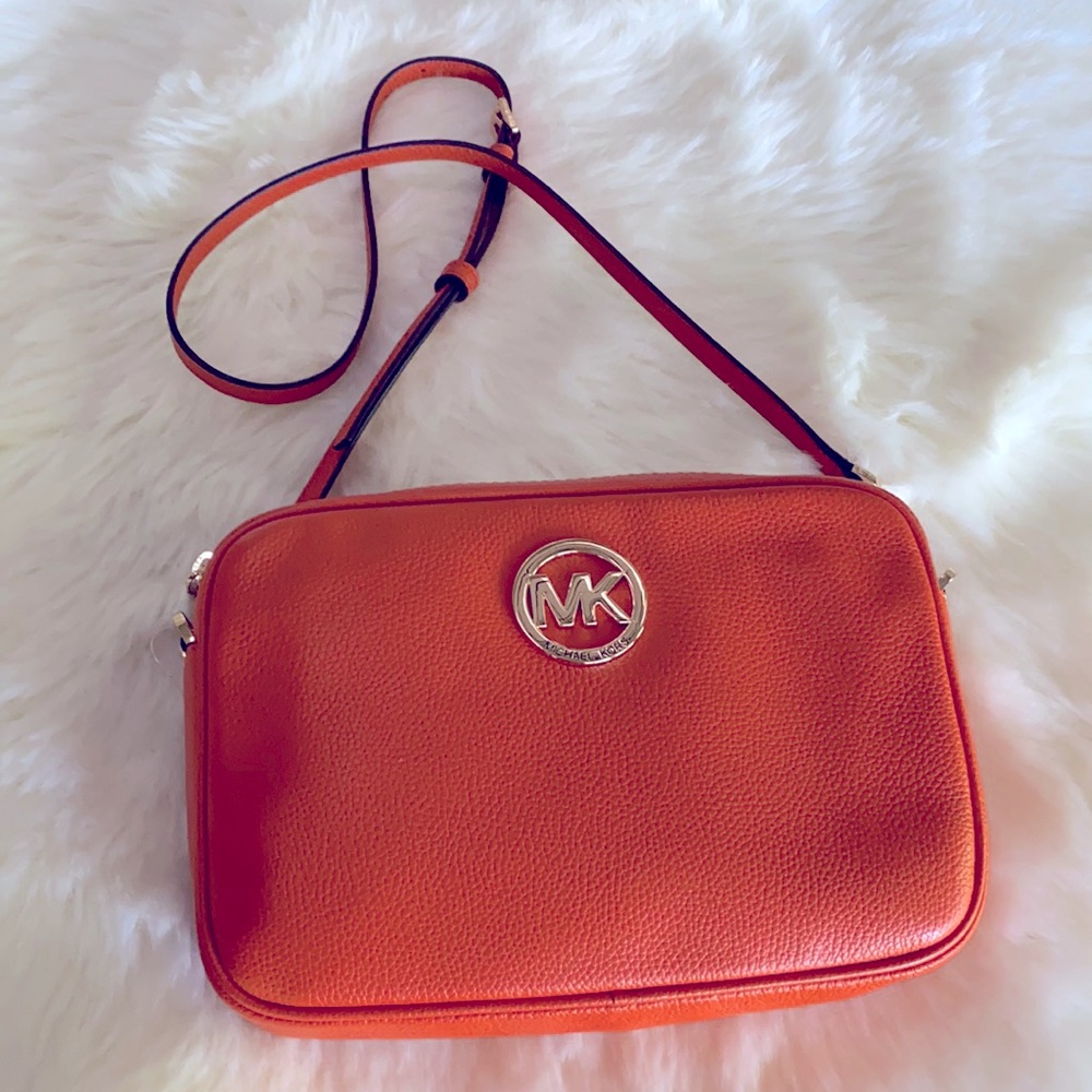 NWT MK genuine Pebble Leather Crossbody